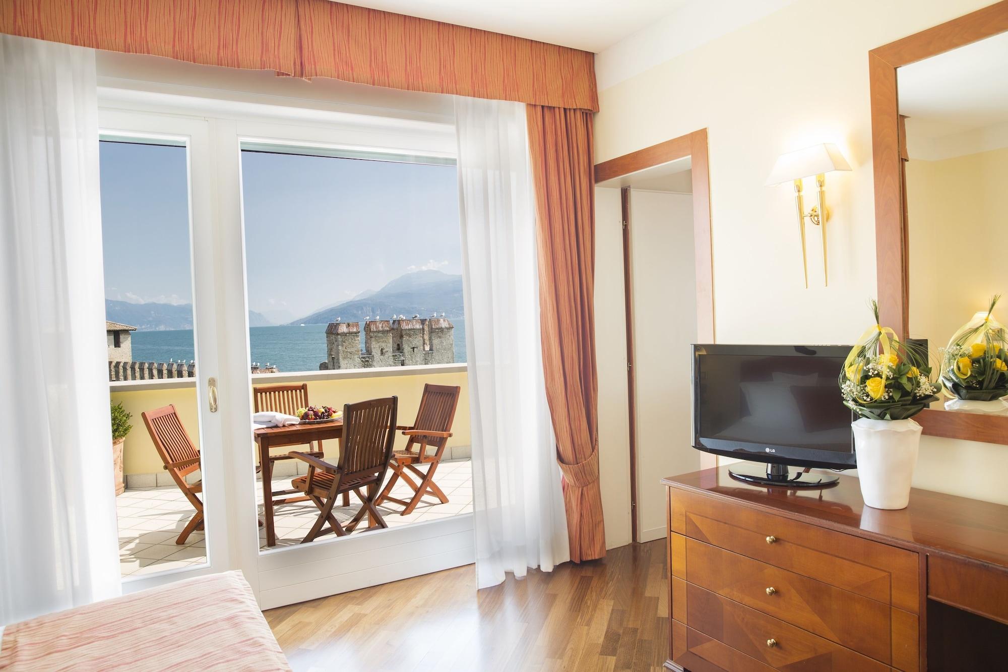 Grand Hotel Terme Sirmione Esterno foto
