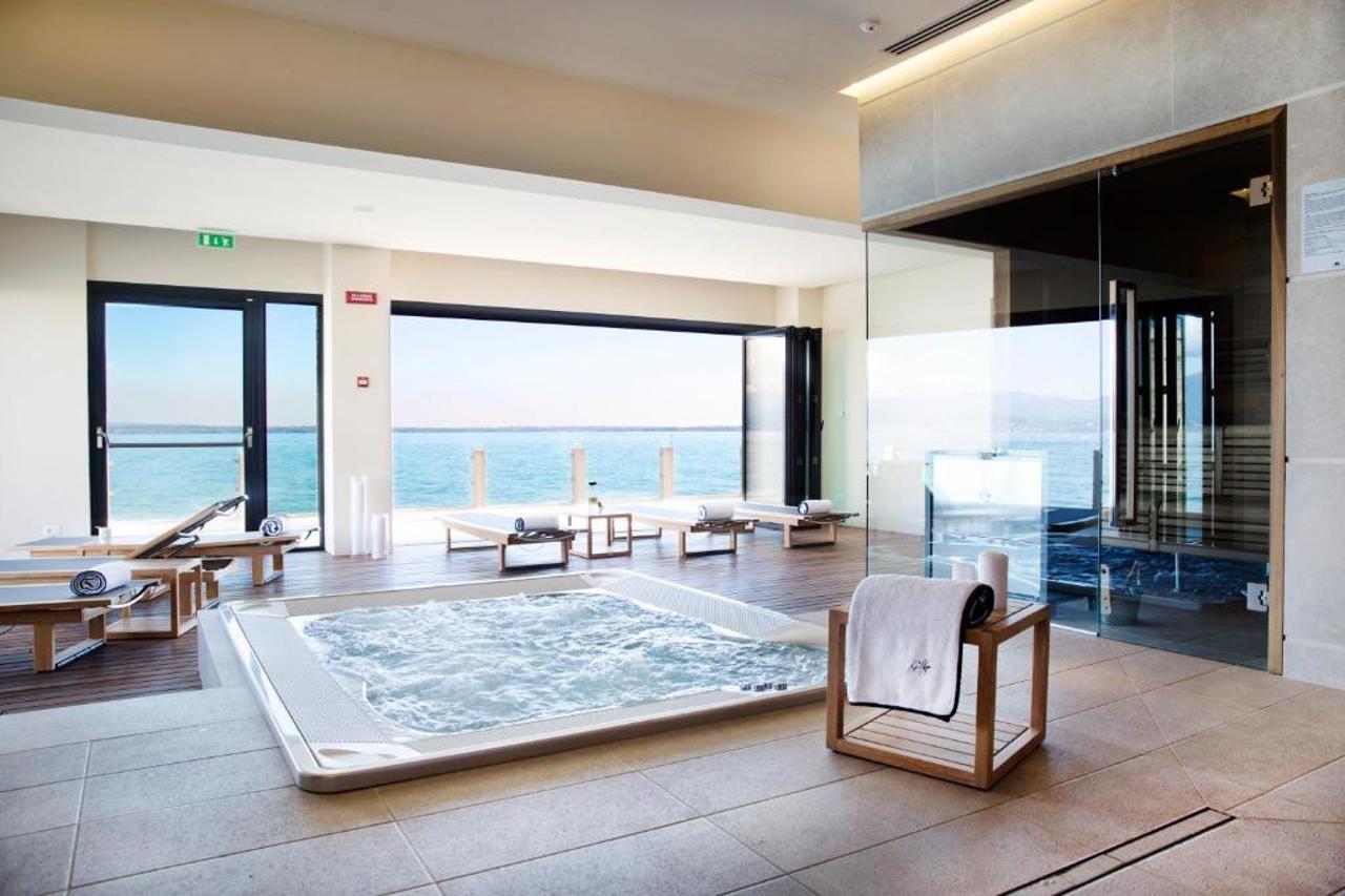 Grand Hotel Terme Sirmione Esterno foto Spa at the hotel