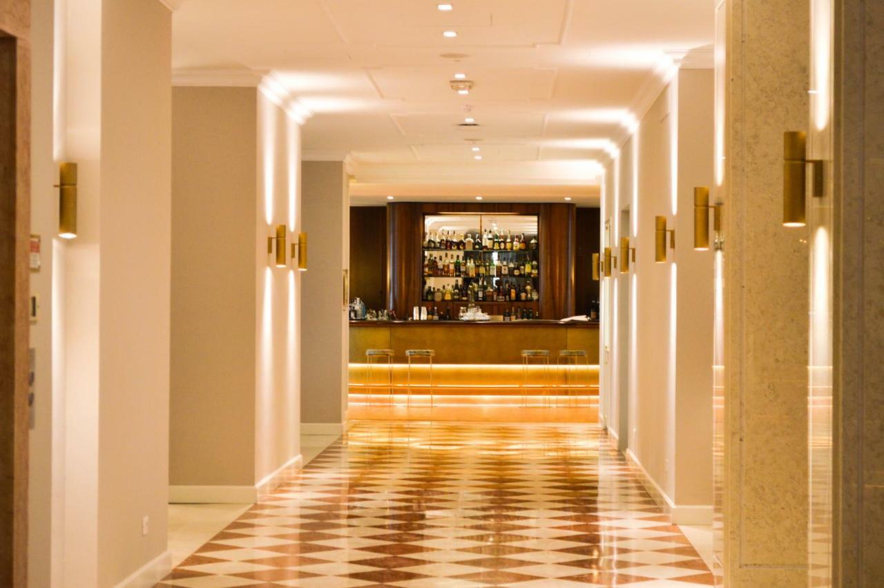 Grand Hotel Terme Sirmione Esterno foto The lobby
